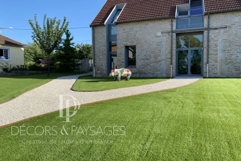 Décors & Paysages - Cote jardin - jardin avec pelouse tondu
