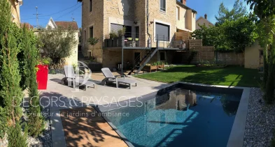 Décors & Paysages - Piscine - piscine bord pelouse