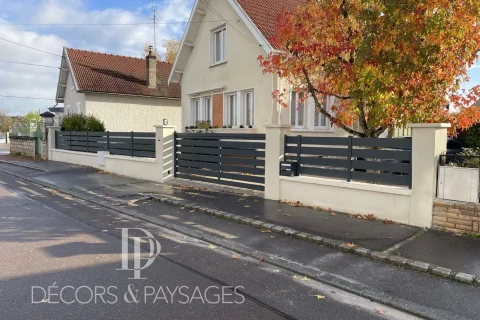 Décors & Paysages - Portail et Clotures - portail et cloture autour de maison de ville